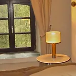 Cosy Authentic - Lacomte5 Hébergement de vacances *